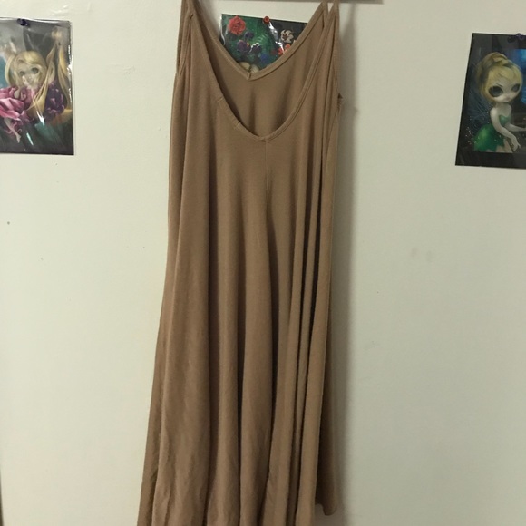 Two dresses! - Picture 4 of 4